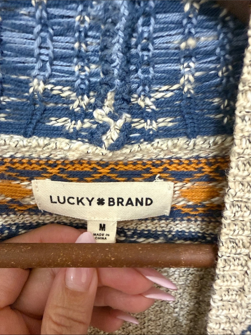 Lucky Brand Beige Cardigan with Navy and Rust Accents - Picture 4 of 6